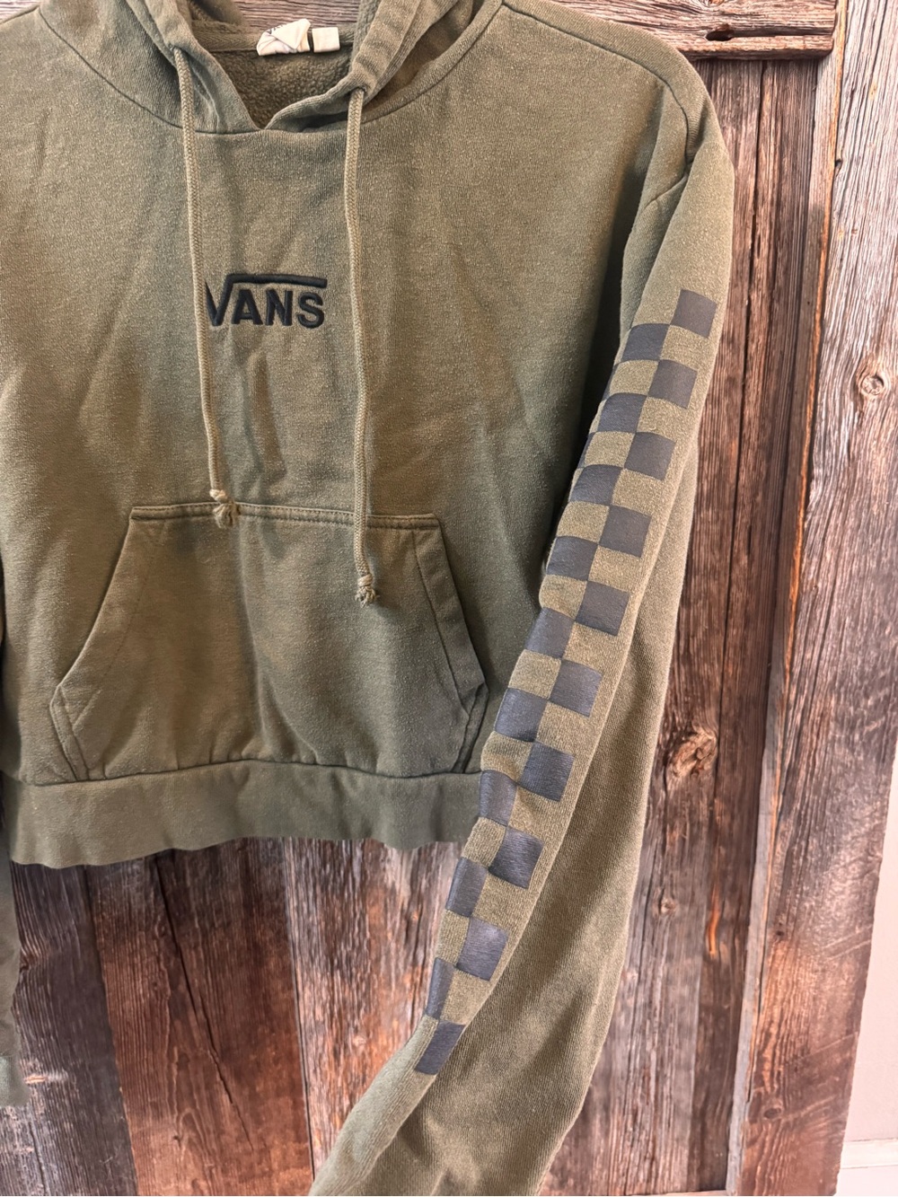 Vans Cropped Hoodie Women’s Small Green Logo Pullover Streetwear - Picture 2 of 4
